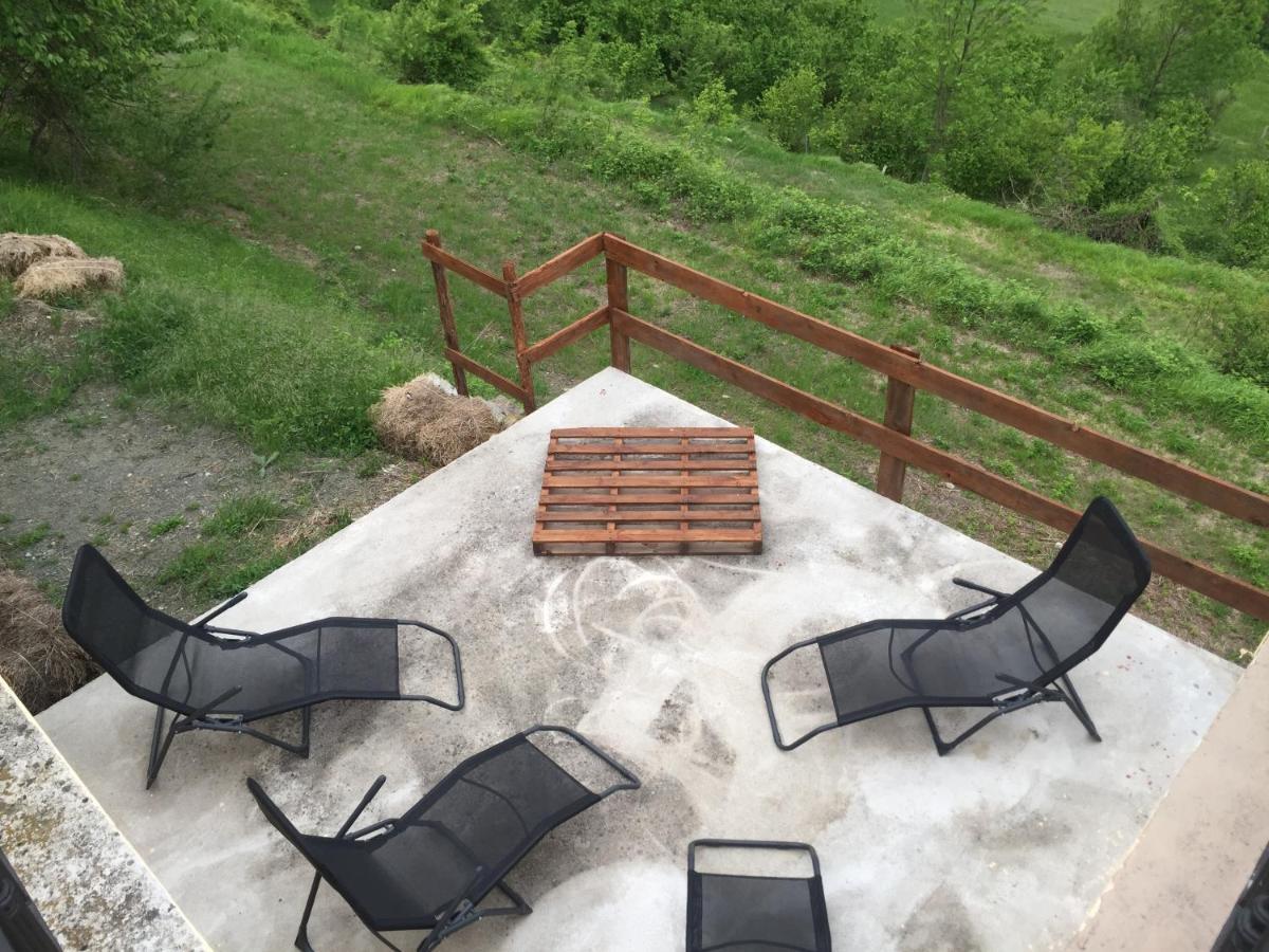 Residenza Cima Le Vigne Bed & Breakfast Millesimo ภายนอก รูปภาพ