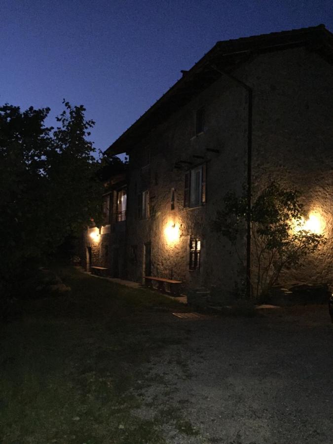 Residenza Cima Le Vigne Bed & Breakfast Millesimo ภายนอก รูปภาพ