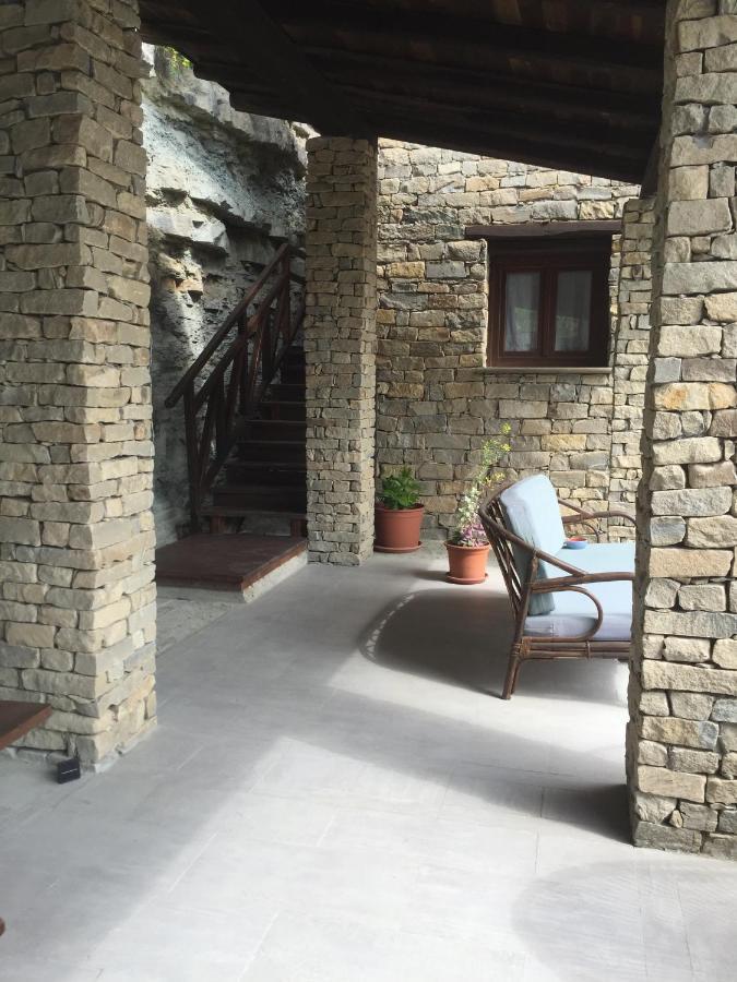 Residenza Cima Le Vigne Bed & Breakfast Millesimo ภายนอก รูปภาพ