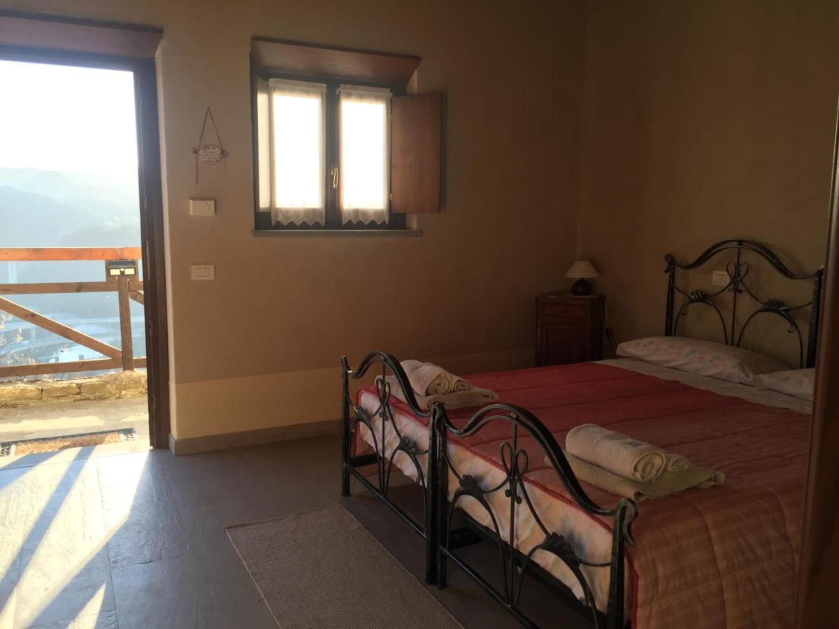 Residenza Cima Le Vigne Bed & Breakfast Millesimo ภายนอก รูปภาพ
